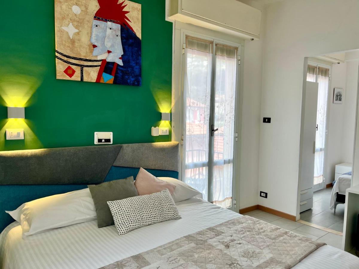 Hotel Alla Fontanella Alassio Ngoại thất bức ảnh